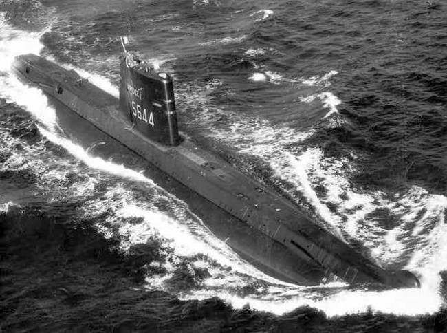 Tàu ngầm Minerve (S647).
