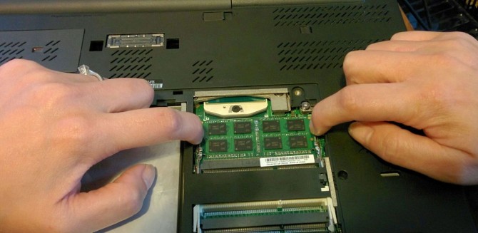 cài đặt RAM laptop cài đặt RAM laptop