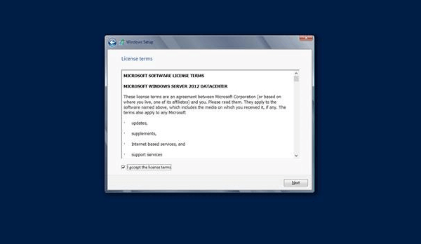 Cài Windows Server 2012 bước 8