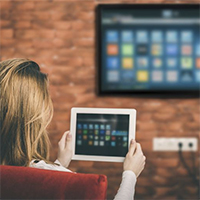 Cách kết nối điện thoại hoặc máy tính bảng với TV sử dụng USB Cách kết nối điện thoại hoặc máy tính bảng với TV sử dụng USB