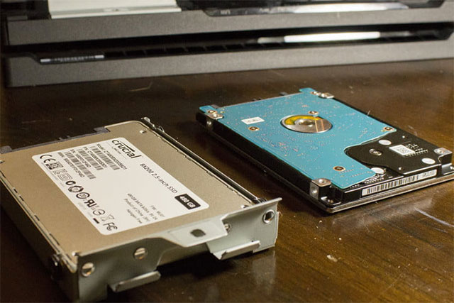 Tốc độ ghi ổ cứng giữa SSD và HDD