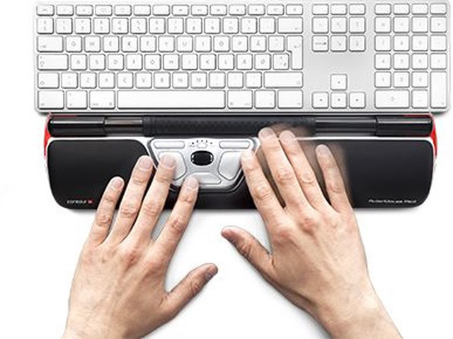 Chuột máy tính được tích hợp ngay sát dưới bàn phím 